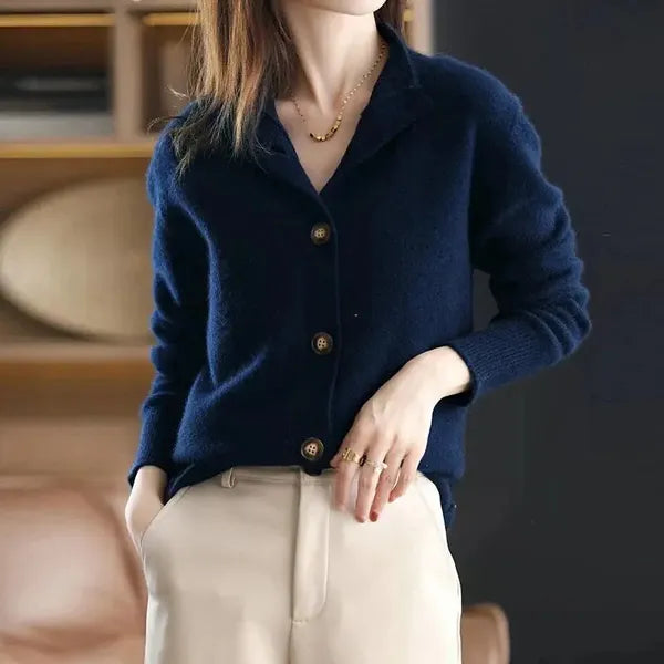 Caslen Sweater – Soft Cardigan with Oversized Buttons