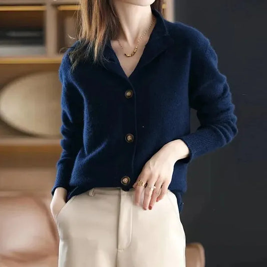 Caslen Sweater – Soft Cardigan with Oversized Buttons