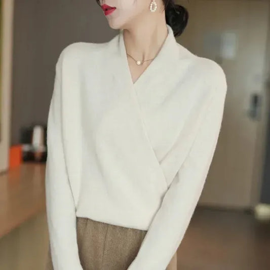 Lian 100% Wool Sweater – Soft Crossed-Bust Knit
