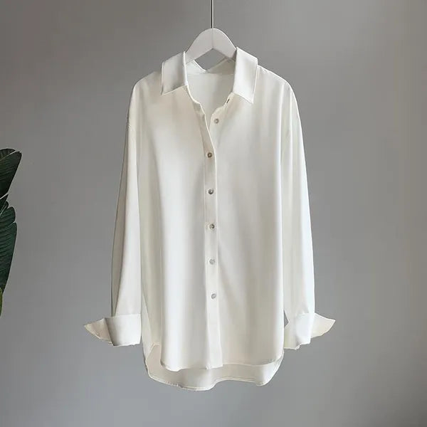 Silara Blouse – Minimalist Button-Down Top for Women