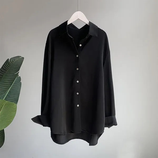 Silara Blouse – Minimalist Button-Down Top for Women