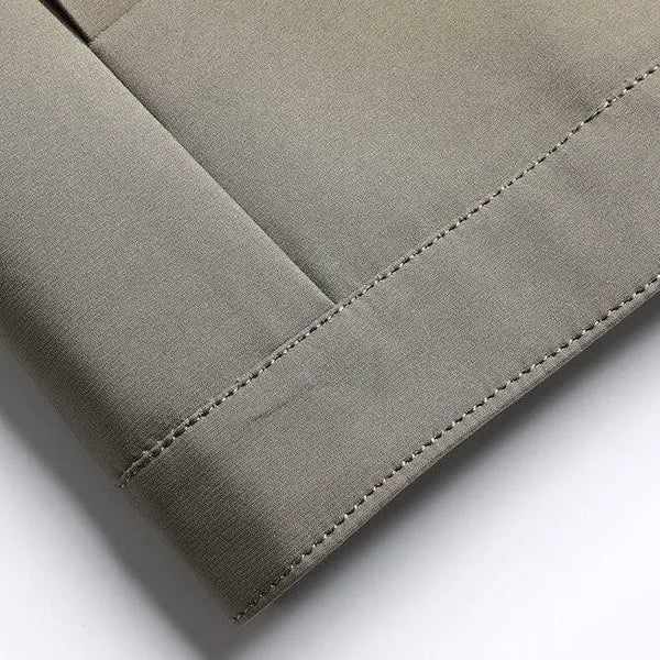 Larwin Lightweight Zip-Up Jacket