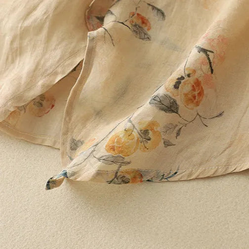 Florith Blouse – Floral Mandarin Neckline & Vintage Buttons