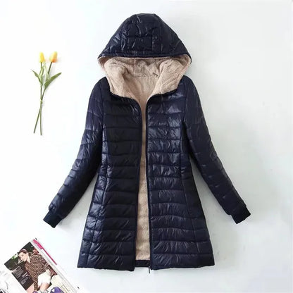 Zoe Puffer Jacket – Hooded, Water-Repellent & Cozy